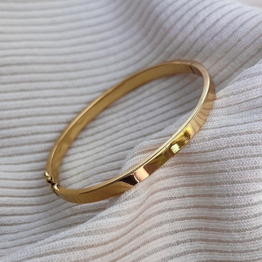 Plain Solid Gold Bangle